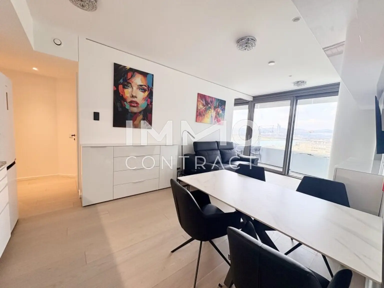 Attraktiv gestalteter Essplatz