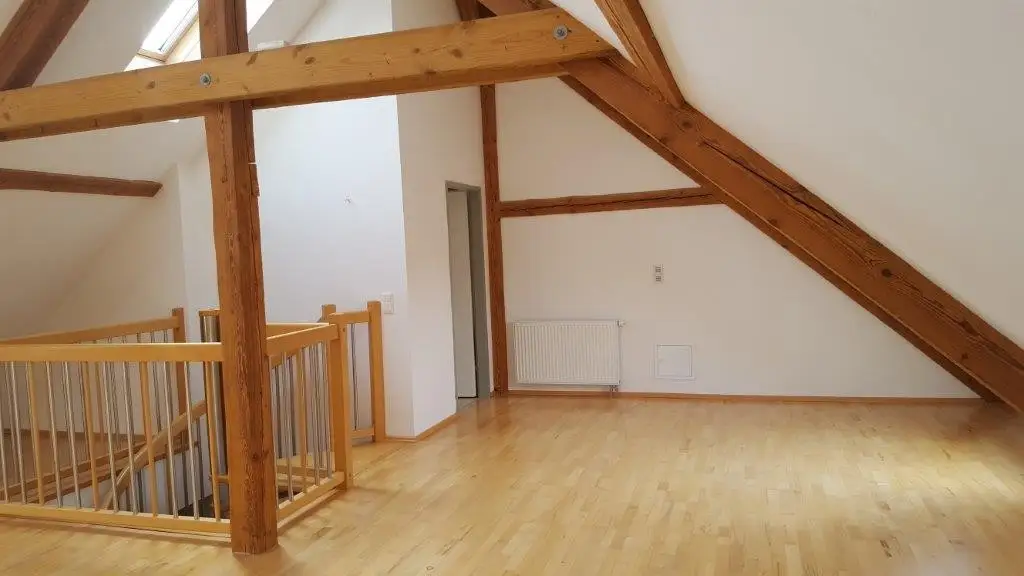 Mal etwas anderes? Etagenwohnung mit Flair in ruhiger Lage