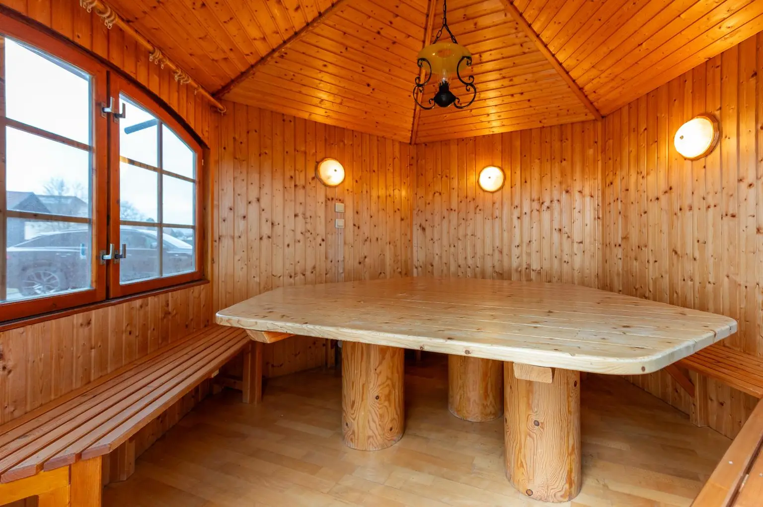 Gemütlicher Pavillon