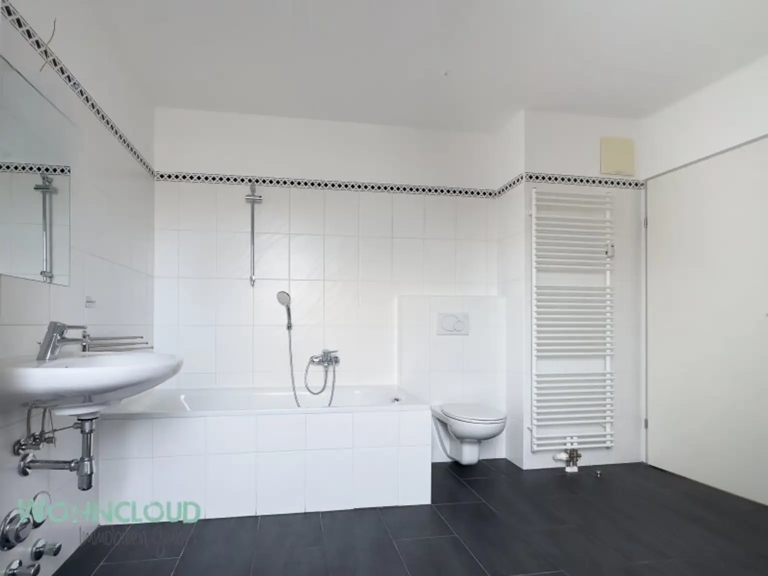 GLÜCKSRAUSCH IM DACHGESCHOSS