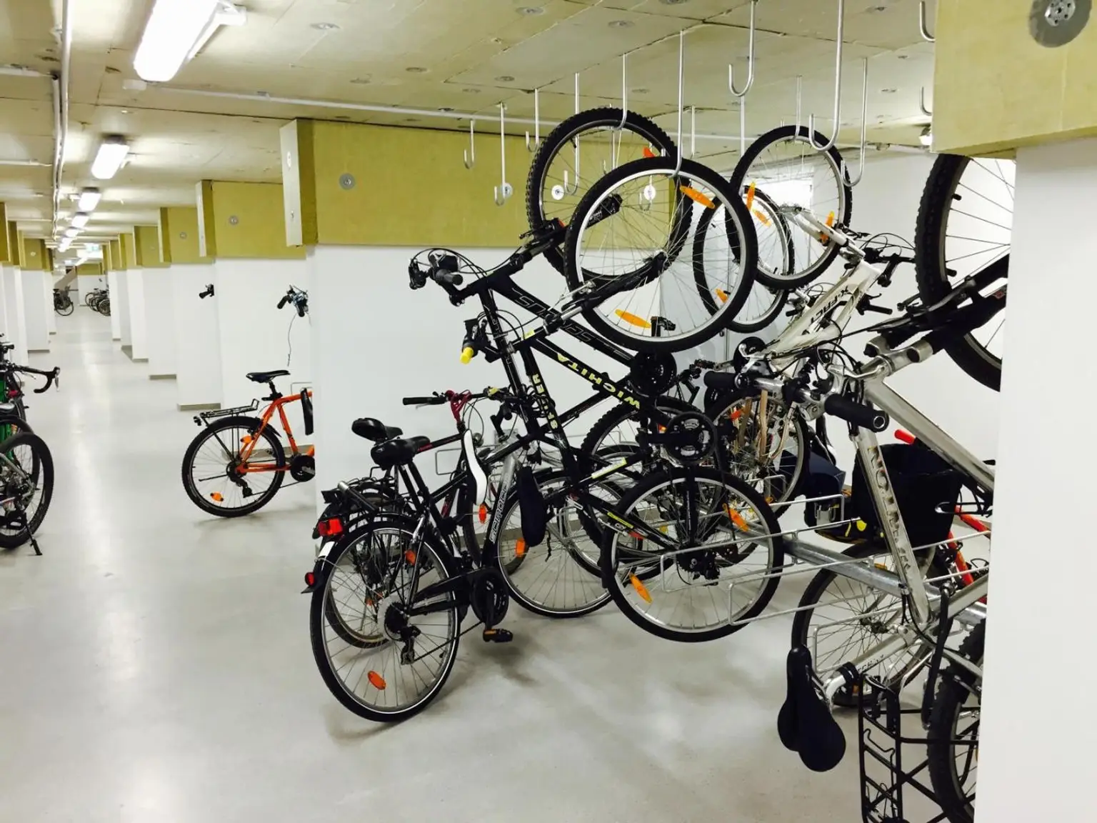 "Möblierte Dachgeschosswohnung"