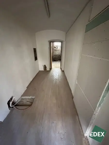 Freundliches Lager im 15. Wiener Gemeindebezirk