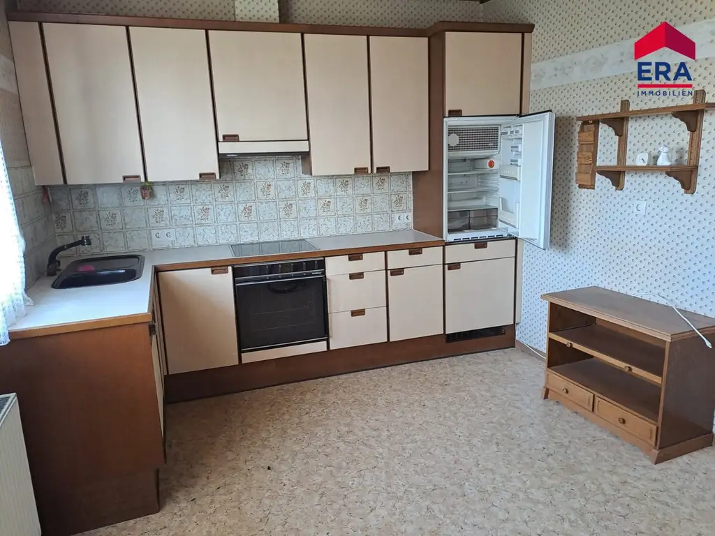 PREISREDUZIERUNG: Großzügiges Ein- bzw. Zweifamilienhaus in Drösing in idyllischer Grünruhelage