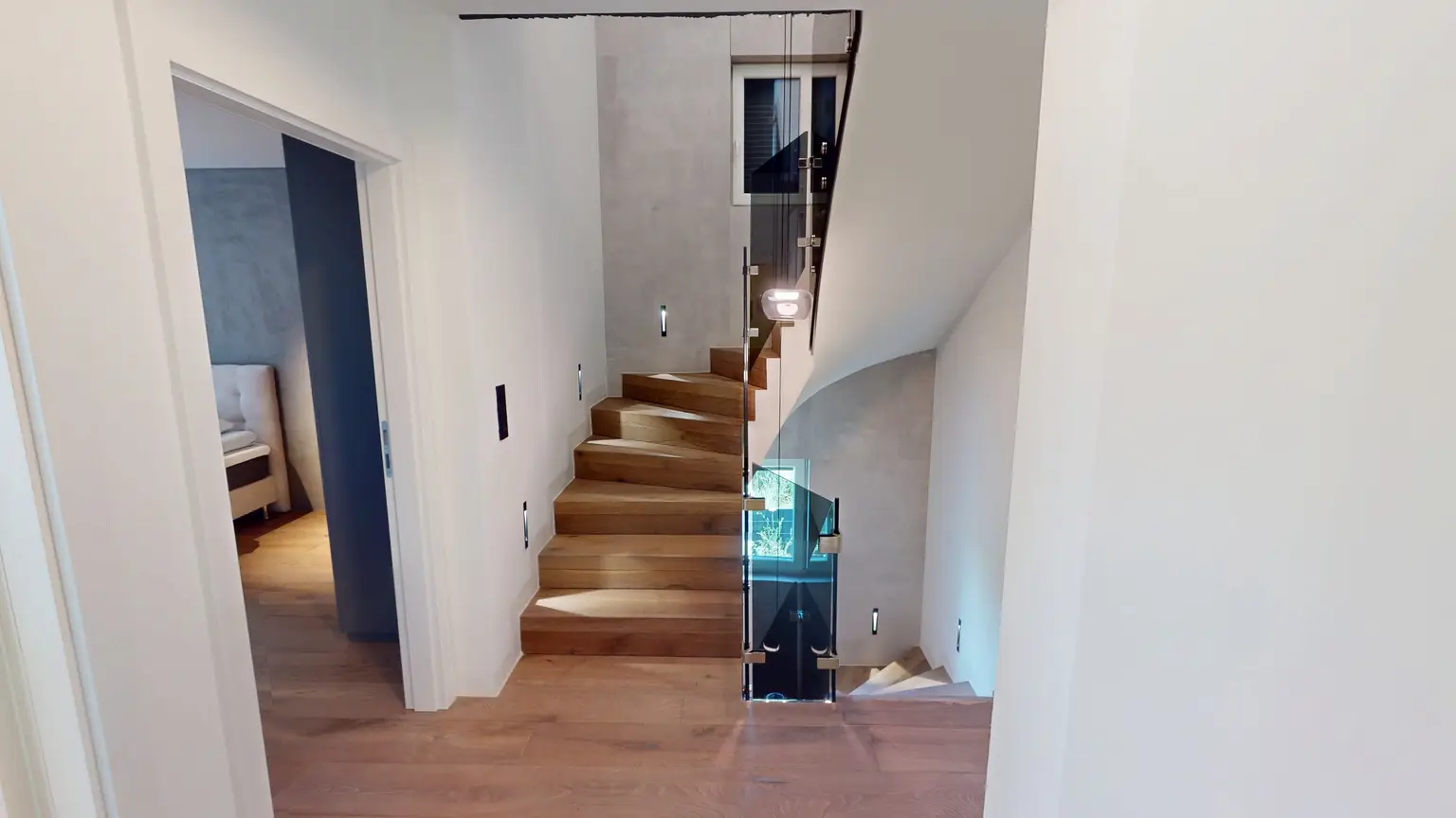 Designer Doppelhaushälfte mit Garten & Dachterrasse