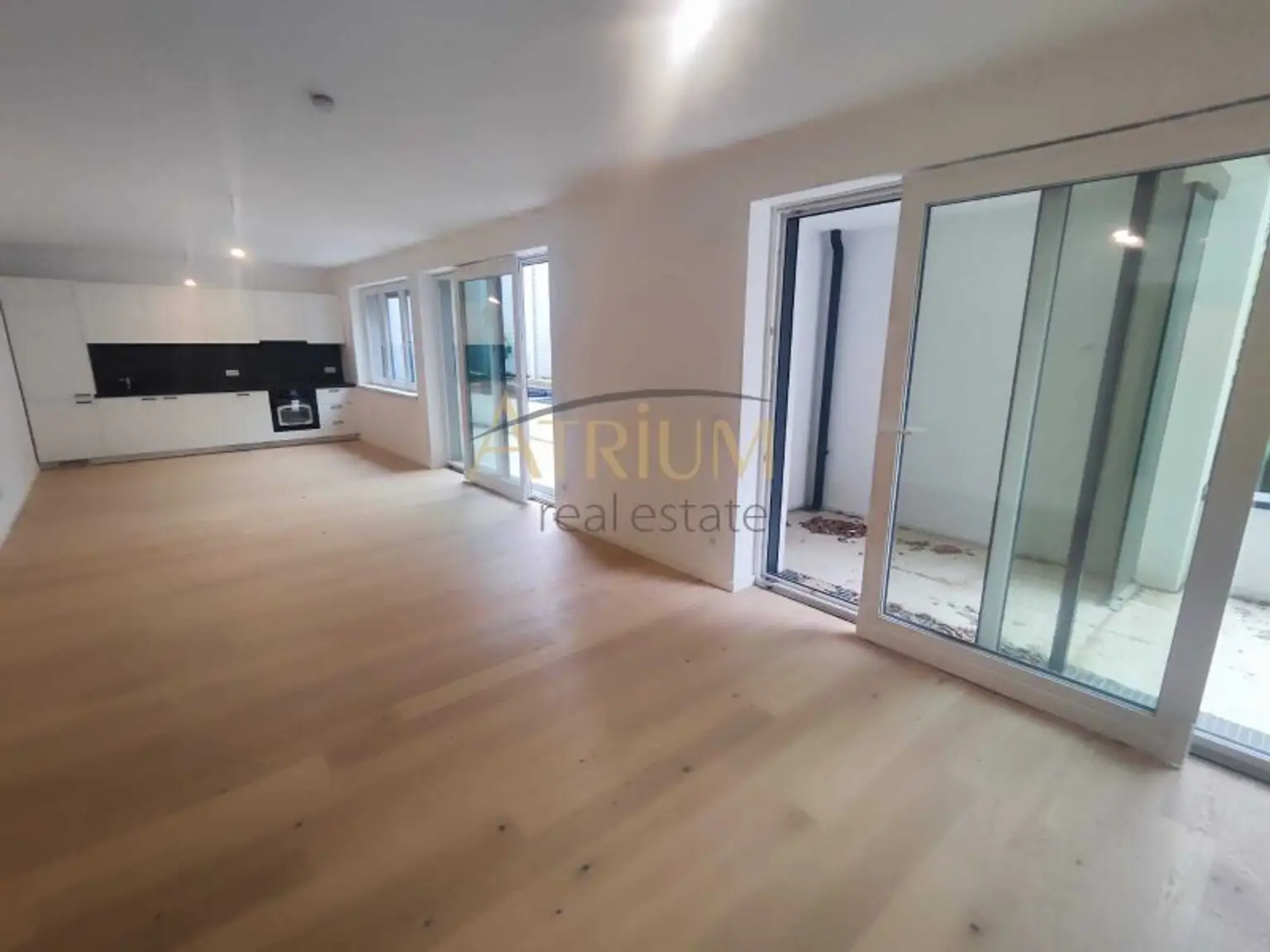 PROVISIONSFREIE - NEUBAUWOHNUNG mit Loggia-/Terrasse