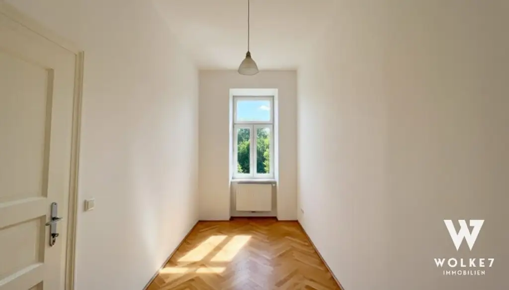 Sanierte 3-Zimmer-Altbauwohnung mit ca. 13,5 m² Balkon I bezugsfertig