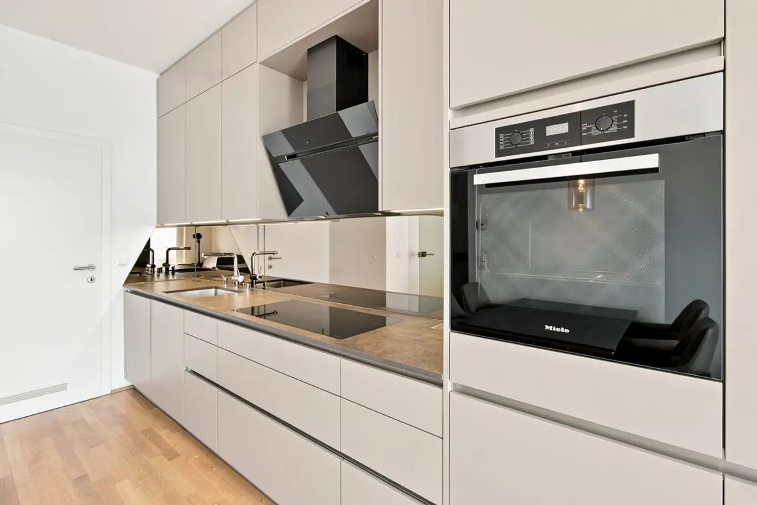 I | Exklusive DG WOHNUNG ++ mit DACHTERRASSE und WIENBLICK | Prima Service Immobilien