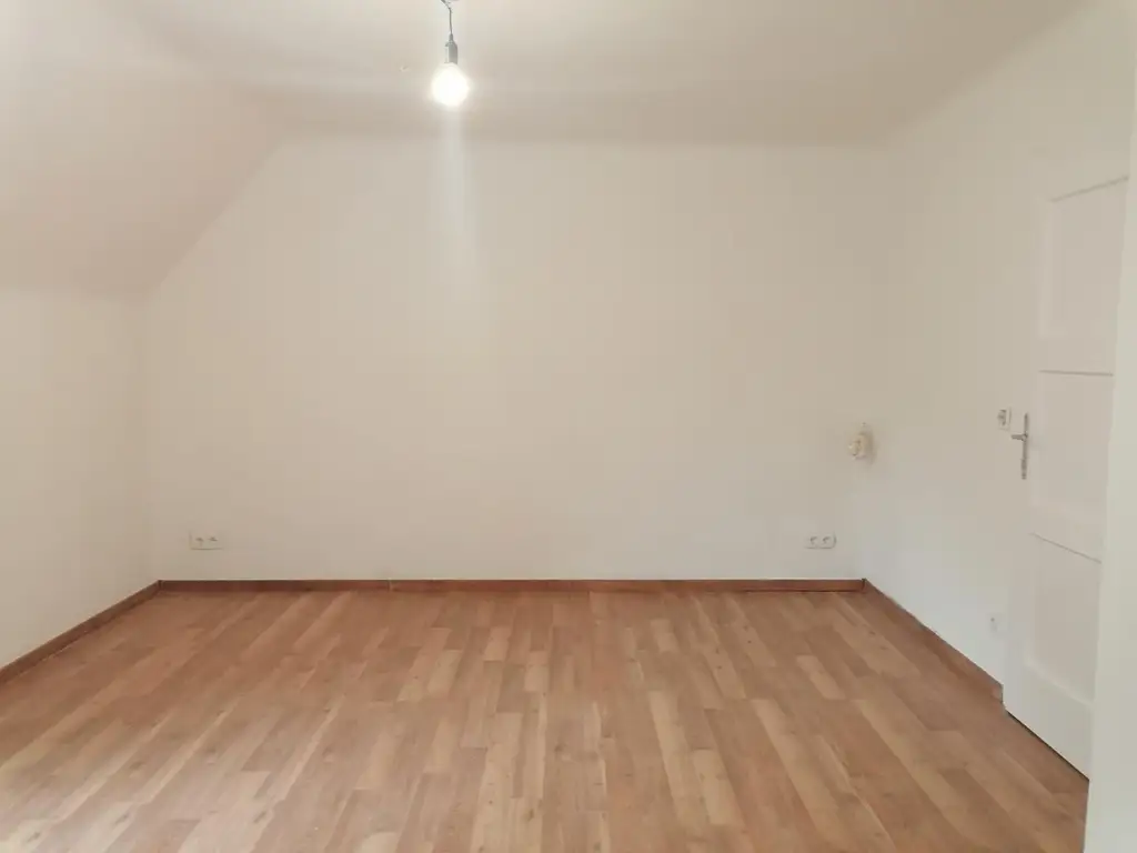 Helle Eigentumswohnung in Großveitsch 76,8m²