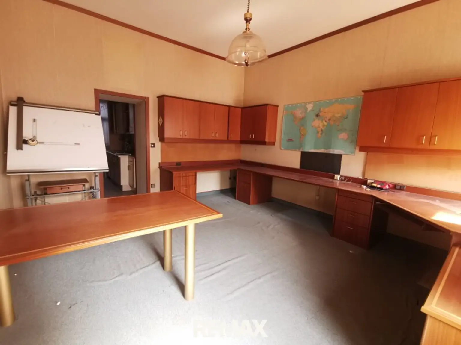 Wohnraum, ehemals Büro