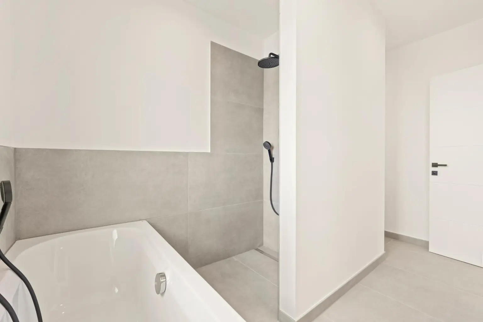 Hochwertige Neubau-Doppelhaushälfte I Erstbezug in Empersdorf