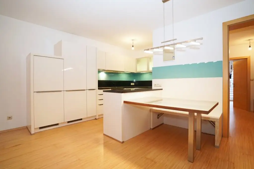 Perfekt für Familien – großzügige 4-Zimmer-Wohnung mit Loggia & Klimaanlage nahe Villach