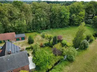 Hausansicht mit Lutter