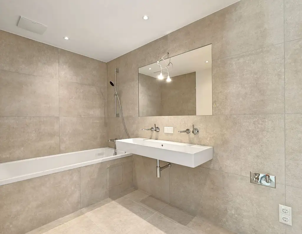 THE TEMPTATION - Vorsorgewohnung - 2.DG - 2 ZI - 50m² Wohnzimmer - Westterrasse