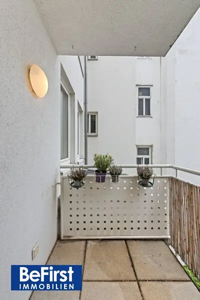 Zauberhafte 3 Zimmer Balkonwohnung in Fußgängerzone nächst Mariahilferstraße