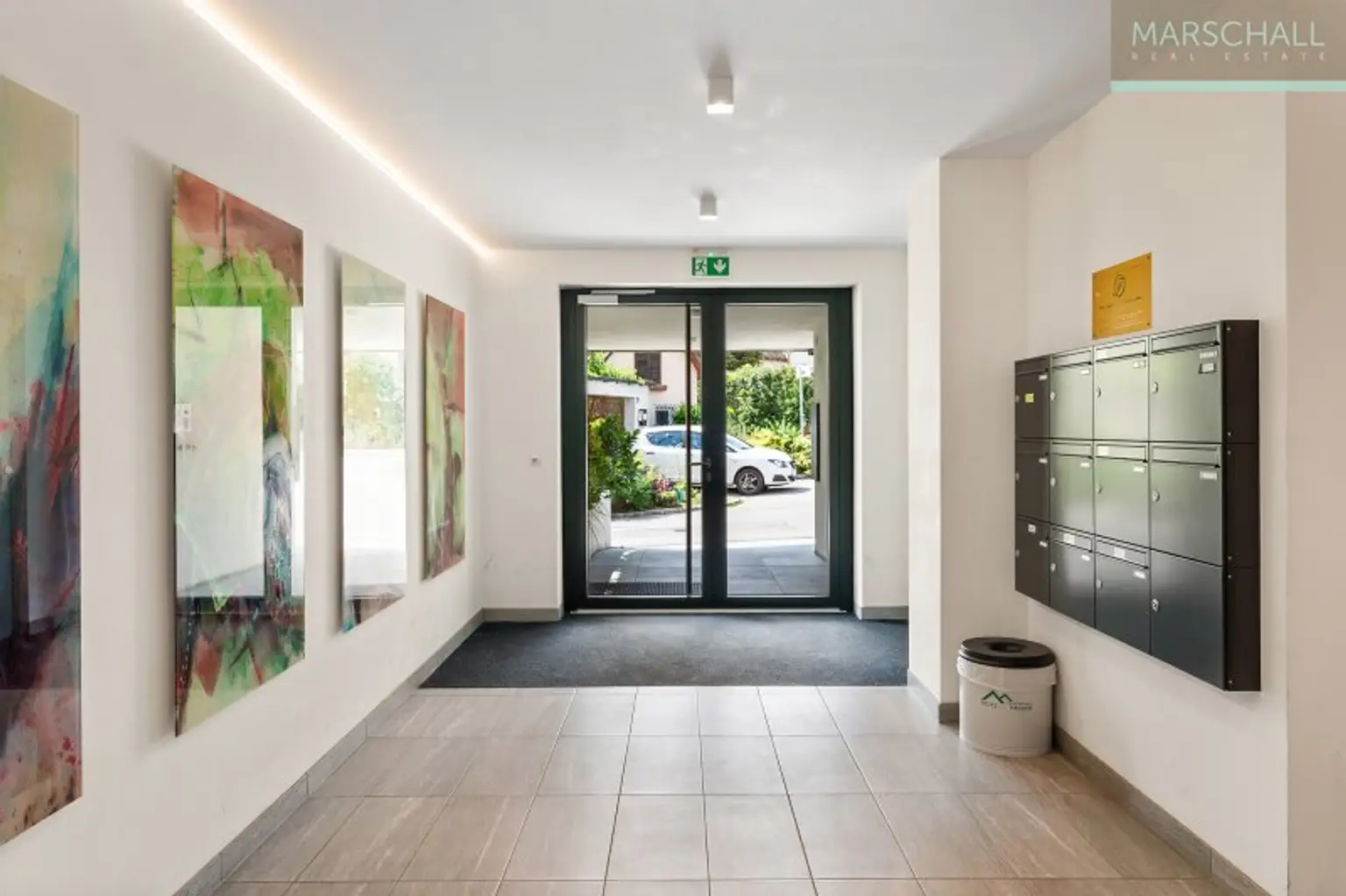 Hochwertig ausgestattete Penthousewohnung mit Terrasse in Toplage
