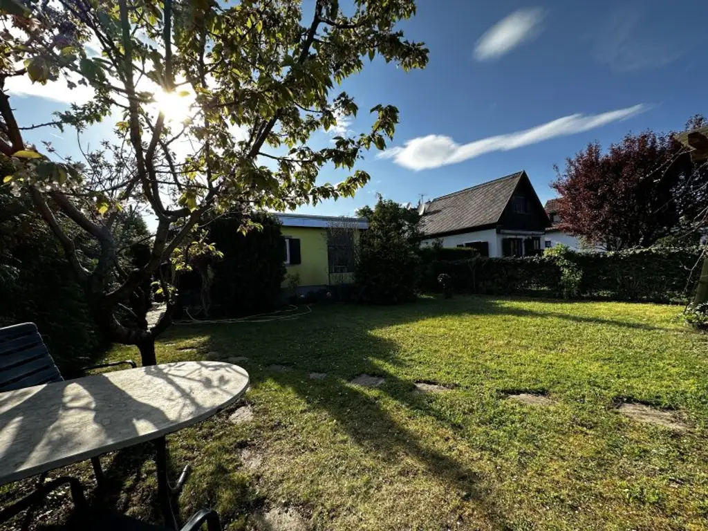 SOMMERHAUS mit großem Garten - Nähe AN DER UNTEREN ALTEN DONAU