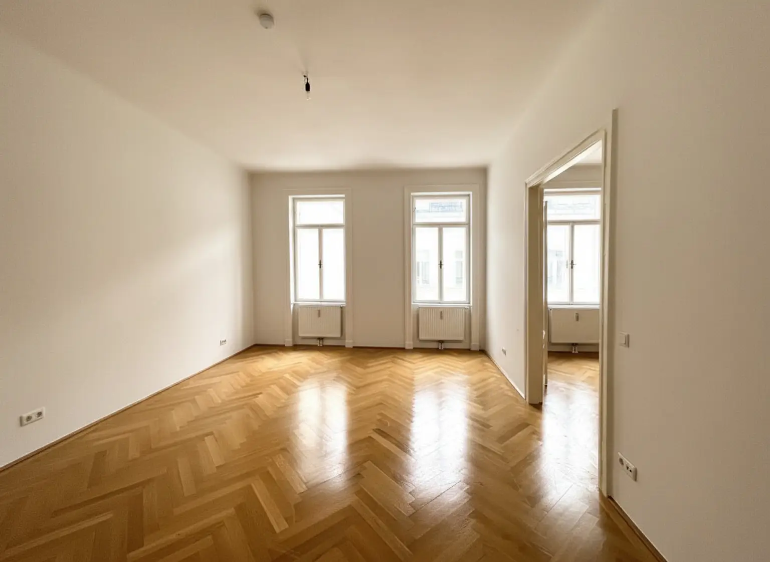 Unbefristet: Stilvolle, ruhige Stadtwohnung in zentraler Lage