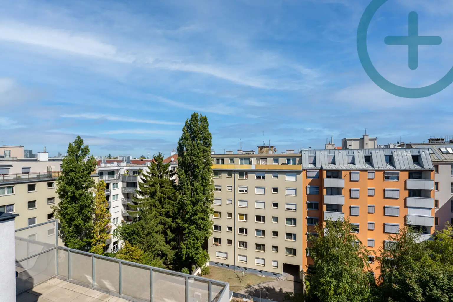 SONNIGE 4 ZIMMER MIT 3 AUSSENFLÄCHEN | FAMILIENHIT
