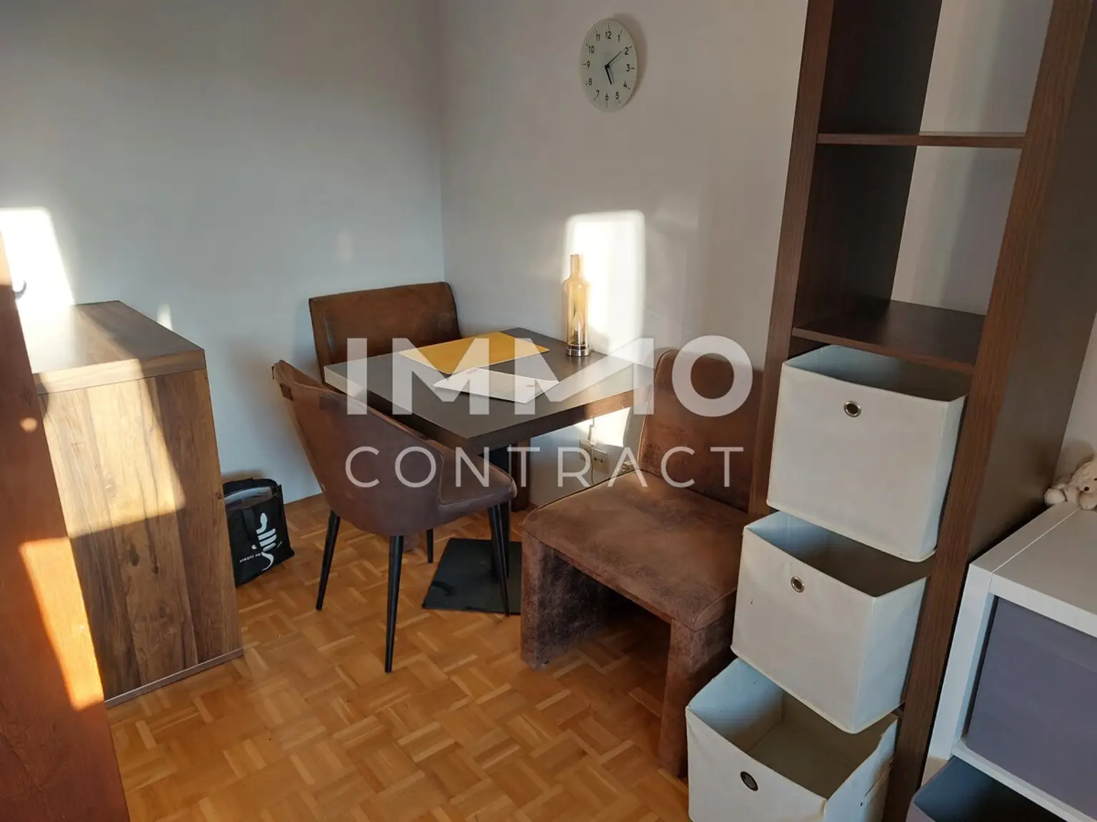 NEUBAUGASSE NAHE LENDPLATZ: SONNIGE MÖBLIERTE SINGLE DG-GARCONNIERE UM € 499,-- inkl. BK