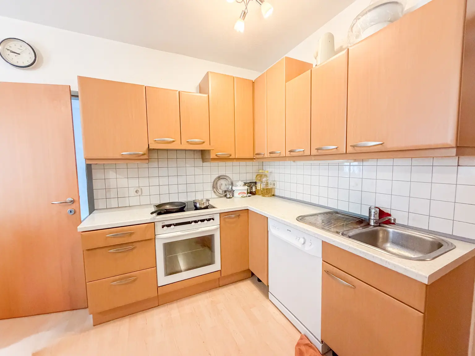 Mehrfamilienhaus mit 5 Wohneinheiten zu verkaufen!