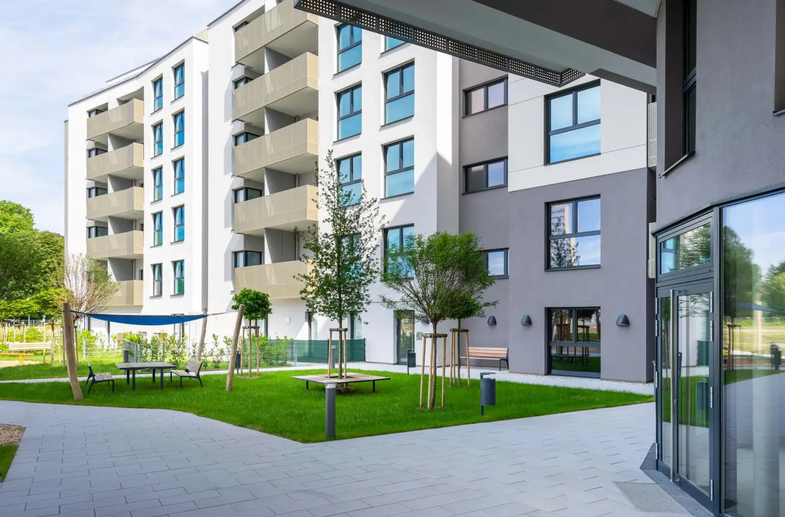 Q11 Leben am Fluss - Geräumige 3-Zimmer-Wohnung mit Loggia und Balkon!