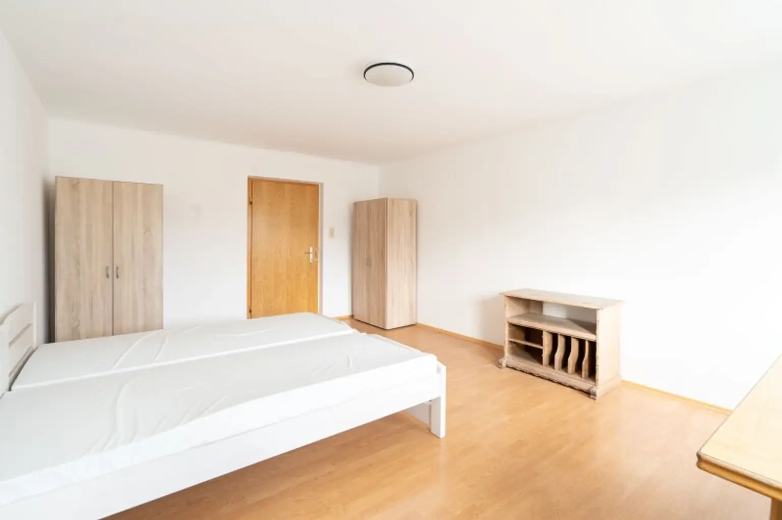 Neuhofen an der Krems, Haus mit Kleinwohnungen und Zimmer zu kaufen! PROVISIONSFREI