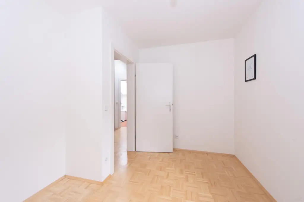 Reihenhaus mit Garten, Terrasse und durchdachtem Grundriss – stilvoll wohnen am Stadtrand von Graz