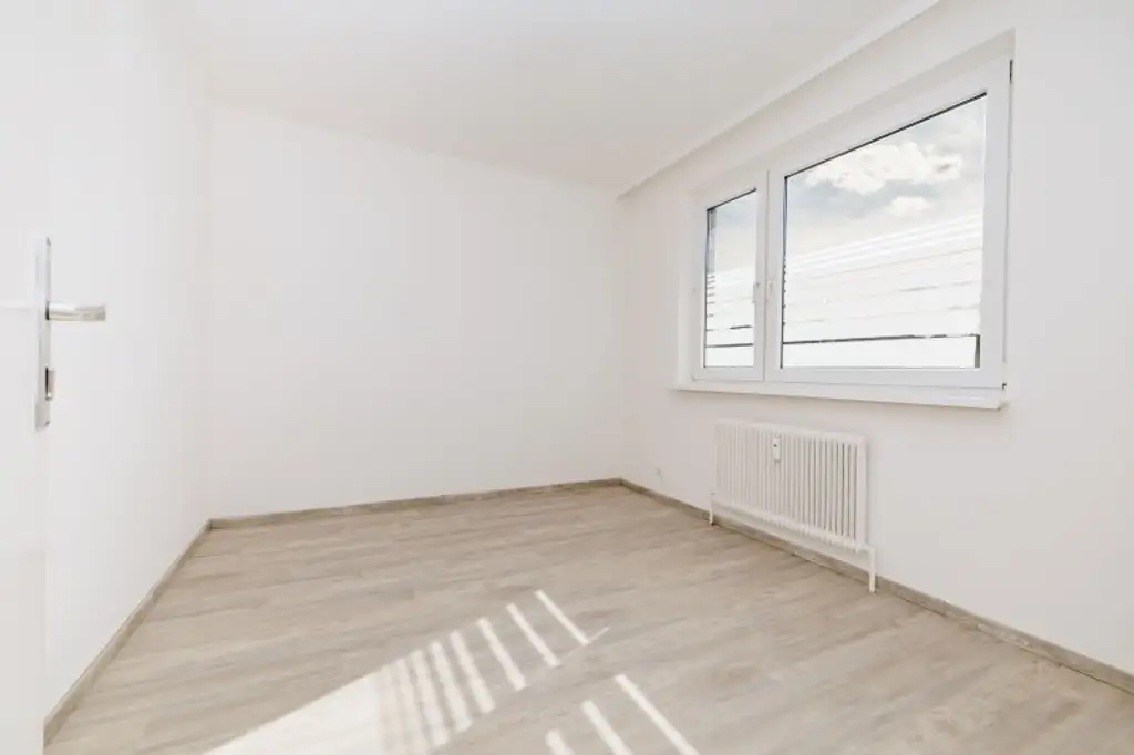 2x LOGGIEN I PROVISIONSFREI I 5 ZIMMER I FAMILIENWOHNUNG I LIFT I SEPARATE KÜCHE I TRAUMHAFTER AUSBLICK I LEOBEN I AB SOFORT I PROJEKT WOHNEN I