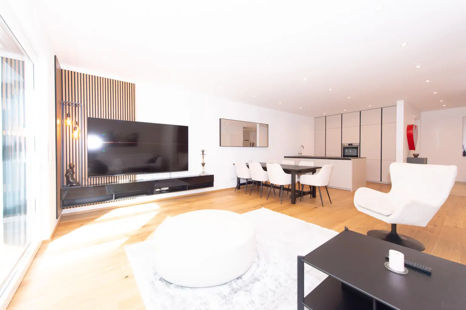 Stylisches Zuhause in Hart bei Graz – modern, bezugsbereit & neuwertig vollmöbliert