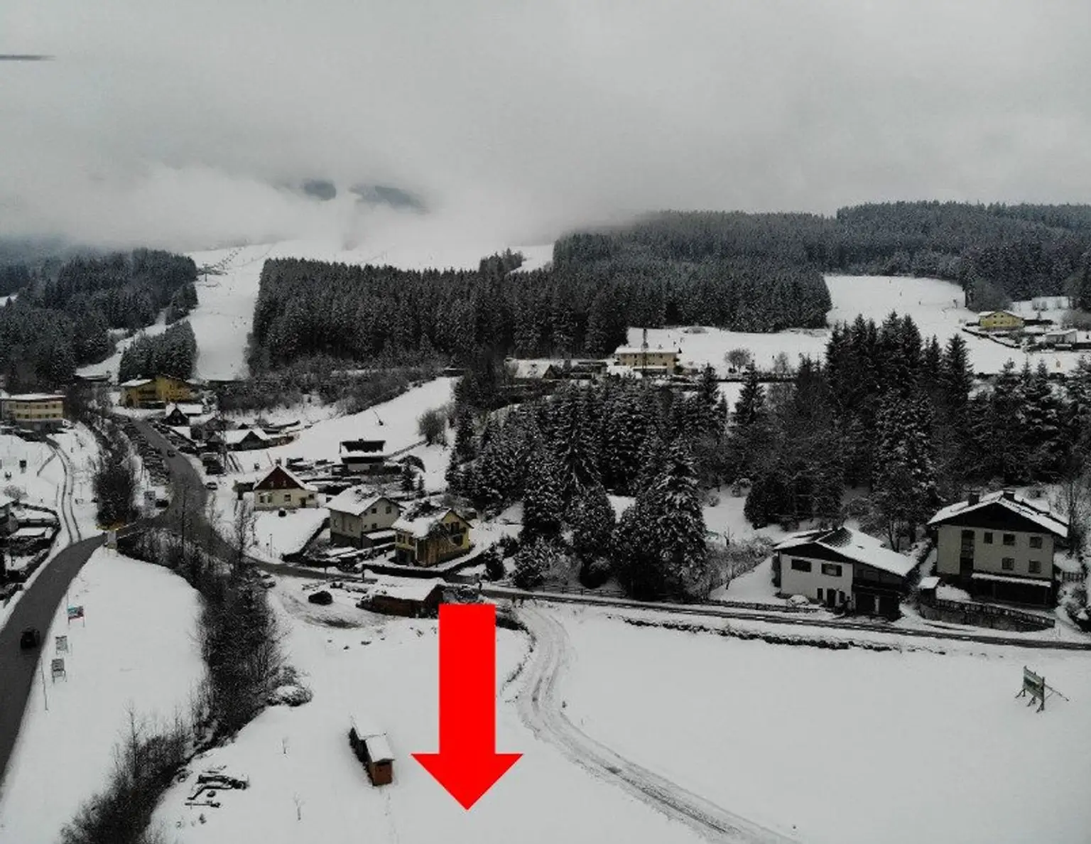 Einmaliges Grundstück in Top-Lage am Semmering - Nur wenige Schritte zum Skilift!