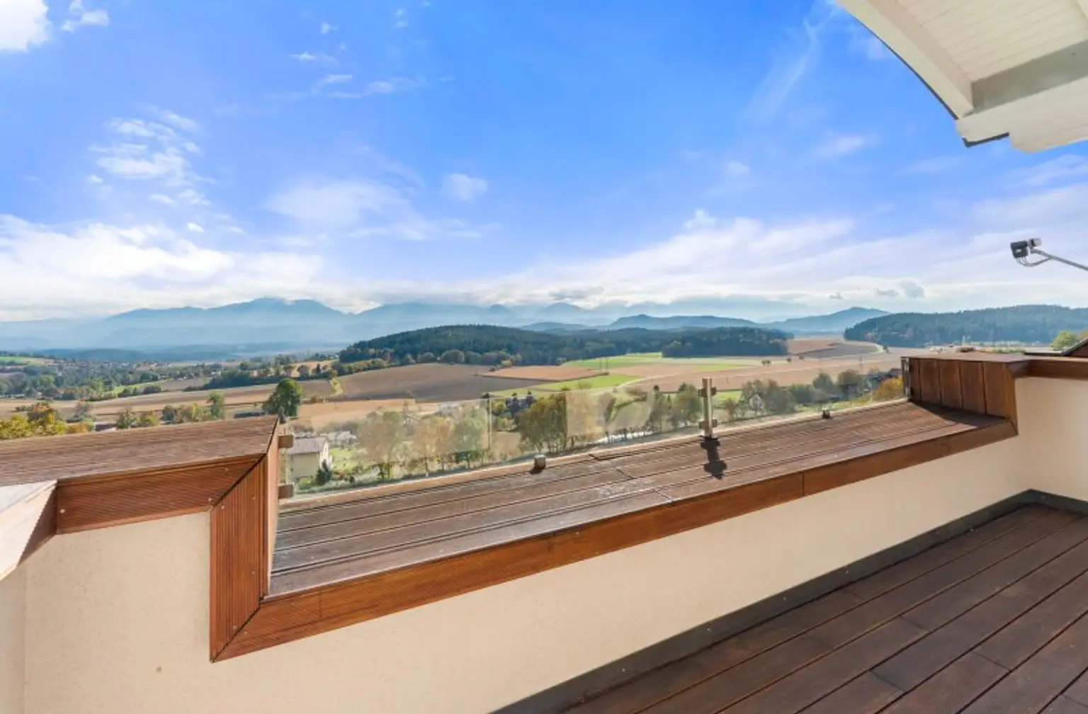 *** Wohnen über den Wolken im Grüngürtel von Klagenfurt ***