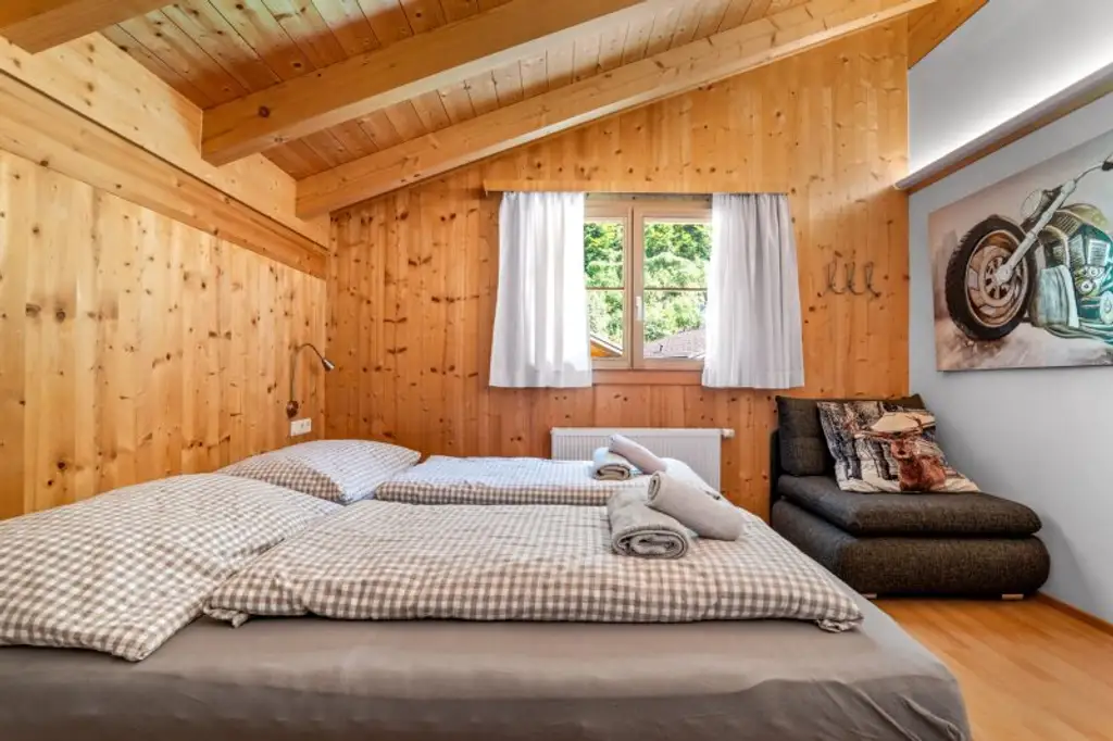 Traumhaftes Chalet in Bartholomäberg: 6 Zimmer, Garten, Terrasse & viel Platz!