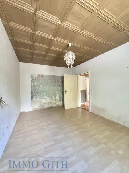 RUHIGE SACKGASSENLAGE MIT POTENZIAL – 652 M² GRUNDSTÜCK MIT EINFAMILIENHAUS, POOL & EINREICHPLAN IN GUNTRAMSDORF ZU KAUFEN!