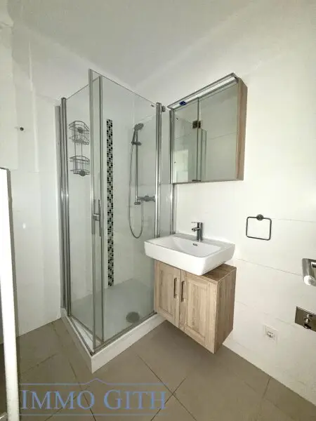 MODERNE & HELLE CA. 55 m² GROSSE 2-ZIMMER-WOHNUNG MIT EINBAUKÜCHE, LIFT, KELLER NAHE U1 REUMANNPLATZ ZU MIETEN!