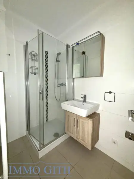 MODERNE & HELLE CA. 55 m² GROSSE 2-ZIMMER-WOHNUNG MIT EINBAUKÜCHE, LIFT, KELLER NAHE U1 REUMANNPLATZ ZU MIETEN!