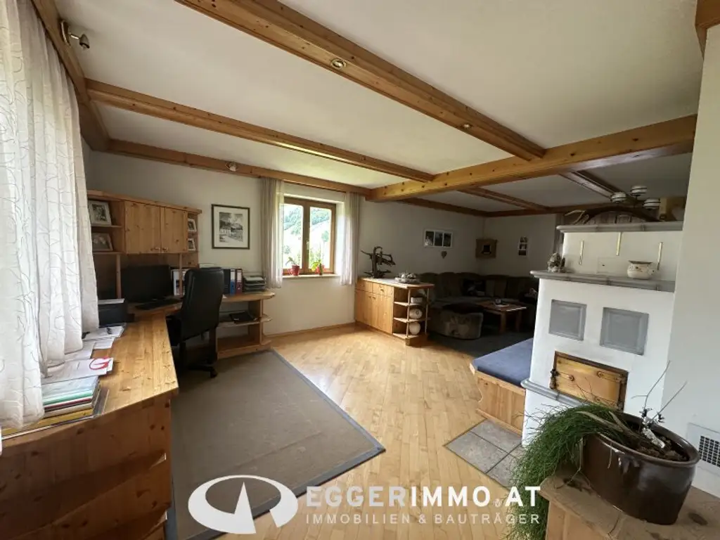 Well-maintained single-family home with great potential in Niedernsill / Steindorf for sale