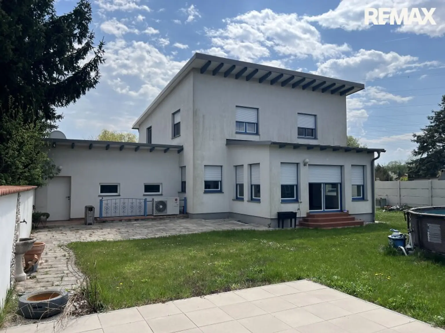 Großzügiges Einfamilienhaus mit Garten, Terrasse & Garage in Ebenfurth, 4 Zimmer, 195m²