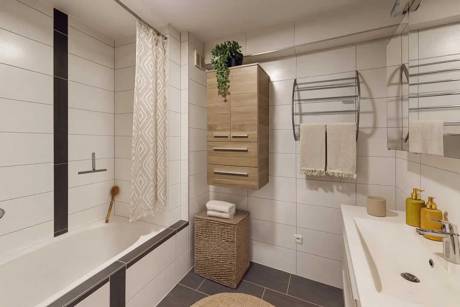 Landeck - Wohnung - Badezimmer Visualisierung