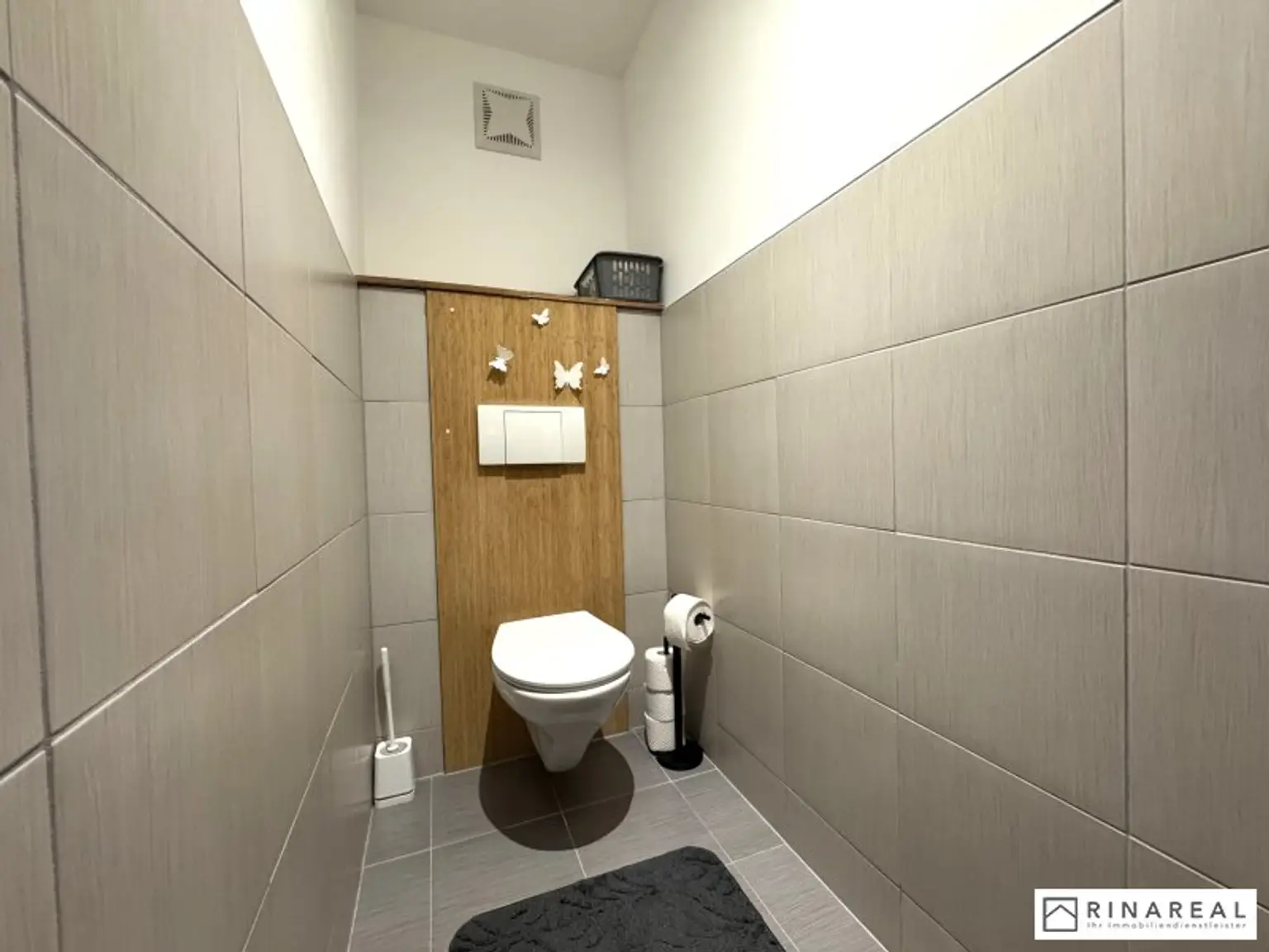 VOLKSBADGASSE | 3 Zimmer Wohnung mit Loggia | renoviert 2020 | zzgl. PKW-Stellplatz