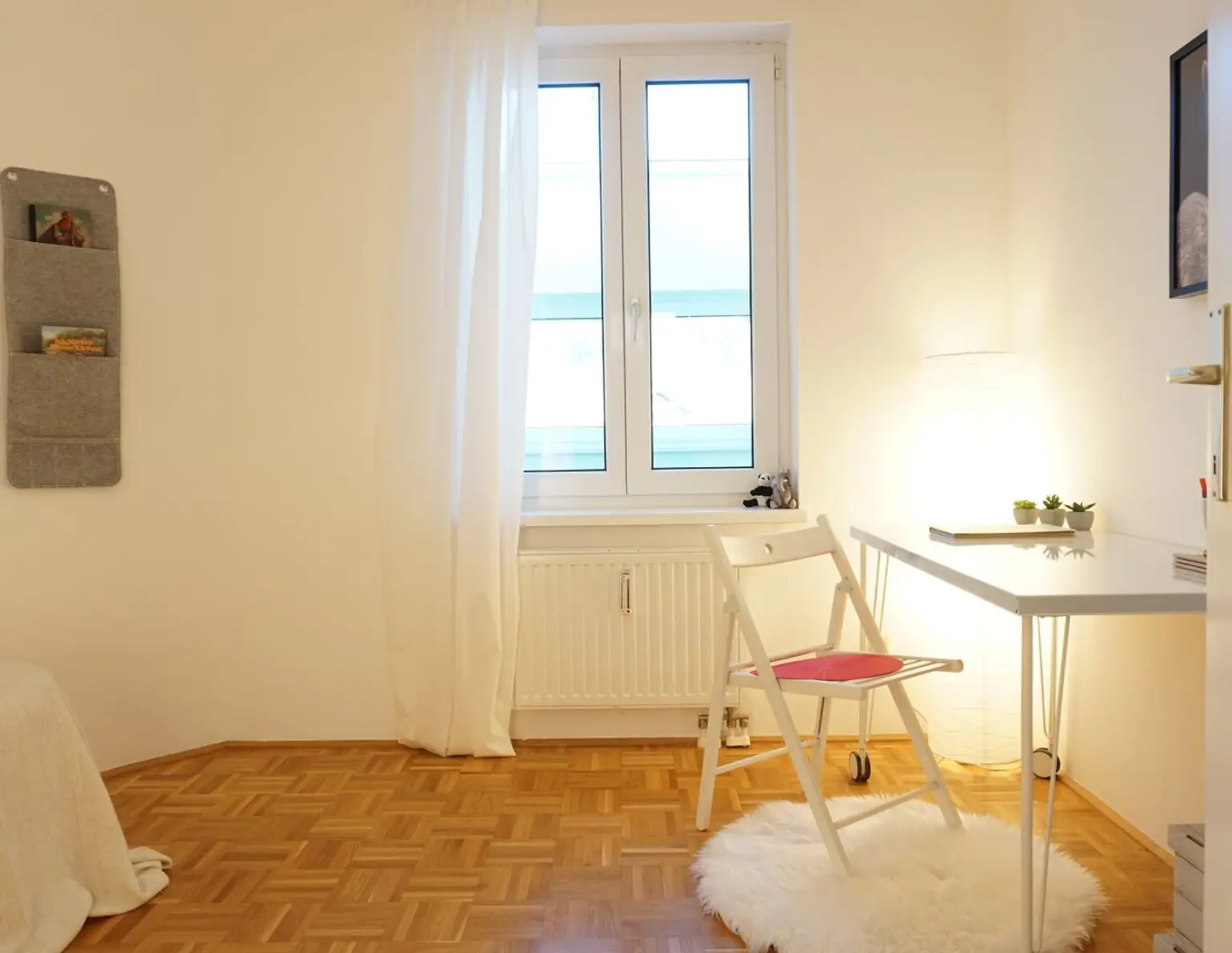 3-ZIMMER-DACHGESCHOSSWOHNUNG MIT GEMÜTLICHER LOGGIA IN GRÜNLAGE IN FREISTADT!