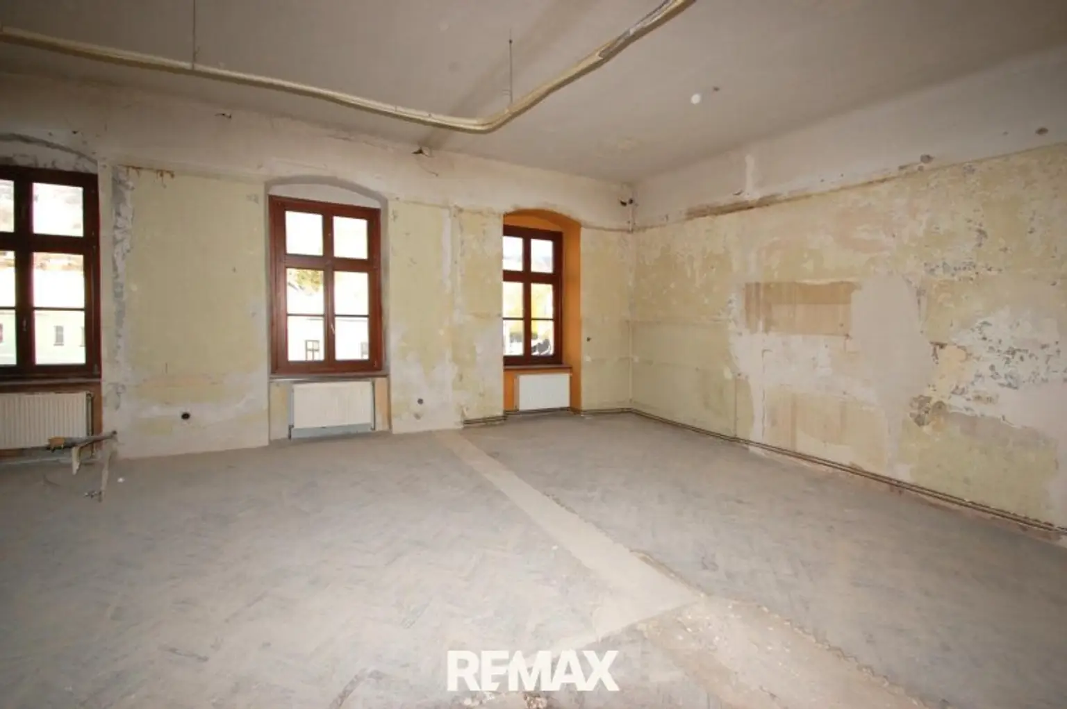 Charakteristisches Zinshaus im Ortszentrum