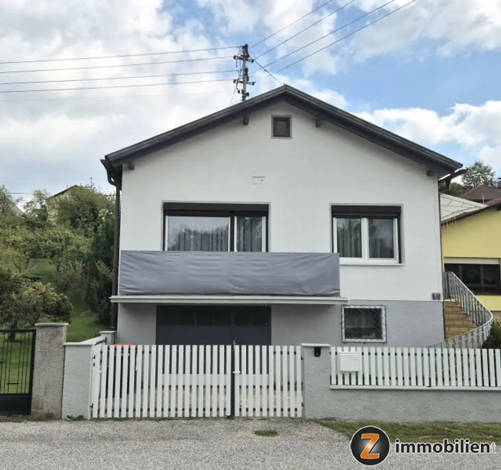Modernisiertes Einfamilienhaus mit Wohlfühlcharakter!