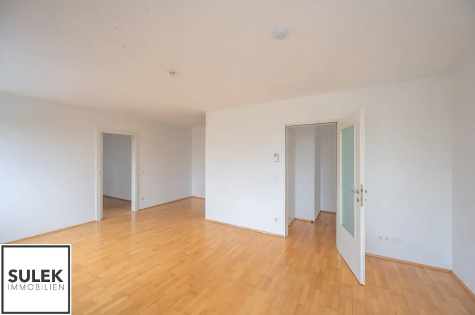 Gut geschnittene 2 Zimmer Neubauwohnung mit Grünblick auf den Schubertpark!