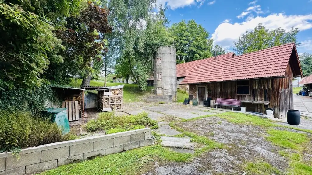 Großzügiges Einfamilienhaus mit sehr viel Platz