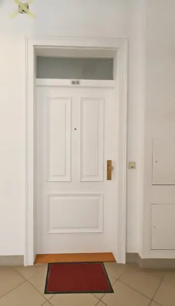 Wohnungseingangstüre