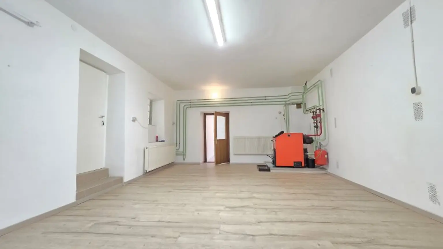 Ein/Zweifamilienhaus * teilweise renoviert * direkt am Wald gelegen * Ruhelage