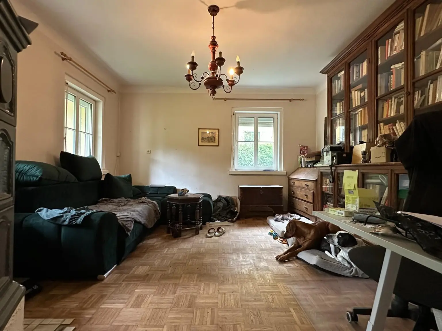 Stilvoll wohnen in Neuwaldegg: 3-Zimmer-Gartenjuwel mit Kamin und Kochinsel