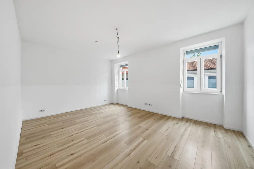 ERSTBEZUG NACH SANIERUNG - 2,5 Zimmer Gartenwohnung in Eggenburg!