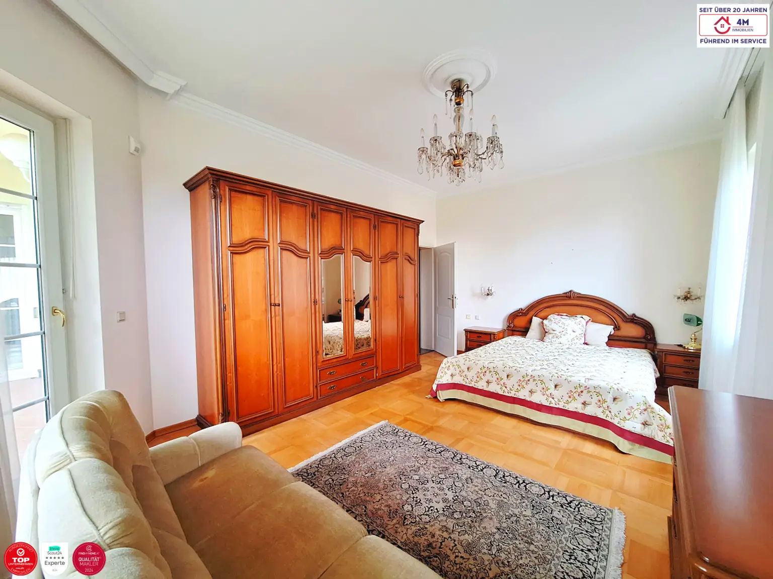 🏡Charmante Villa am Ölberg mit Blick auf das Stift Klosterneuburg & ca. 1450m2 großem Garten