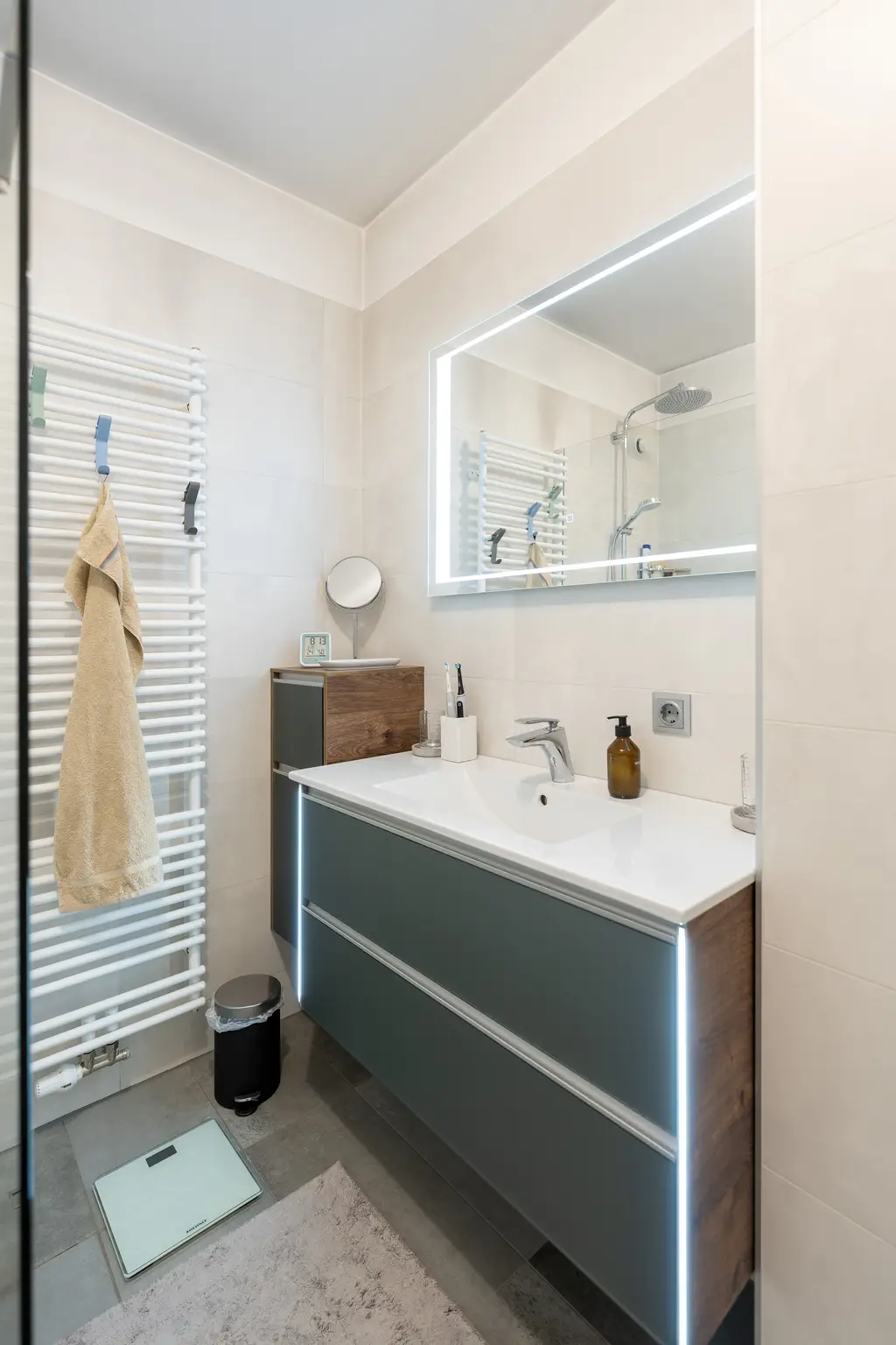 ENTWURF ** Barrierefreie, 3 Zimmerwohnung mit Grünblick, Loggia und Garagenplatz ** ENTWURF